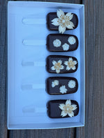 Classy Pops Chocolate - Flowers Shavuous