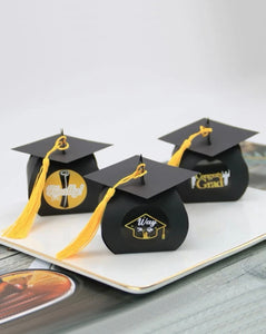 Free graduation favor box with candy